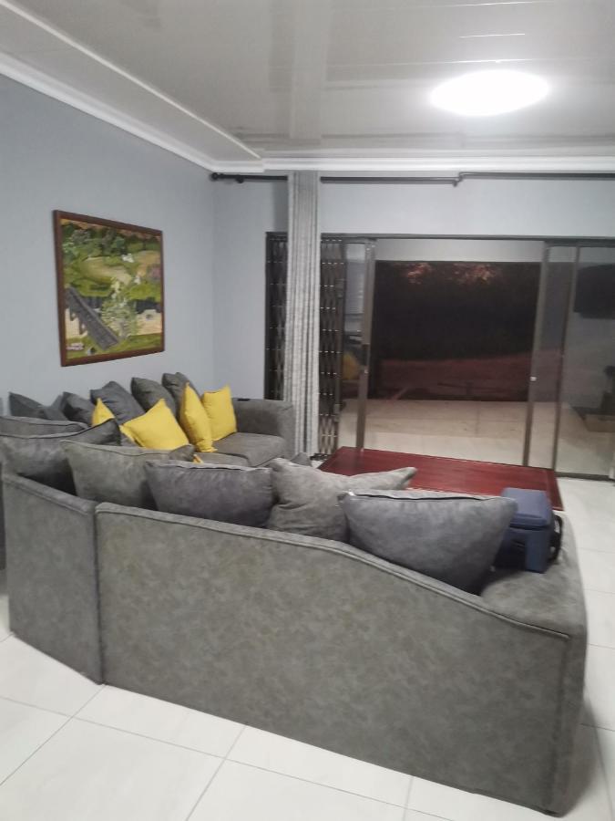 Unogwaja Rest * Marloth Park